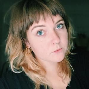 Meet your Posher, Becca